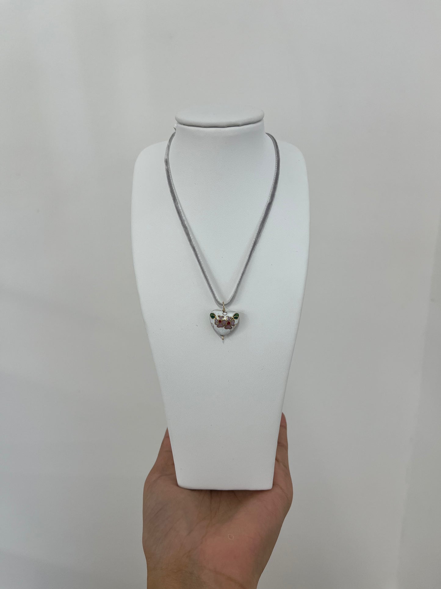 Amore Velvet Necklace