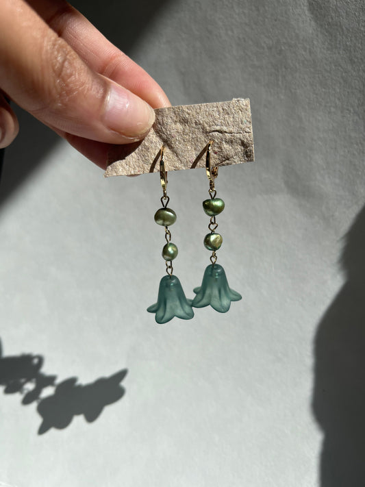 Lilium Earrings (green)