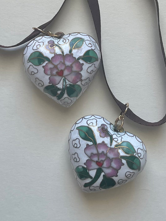 Duchess Ribbon Choker